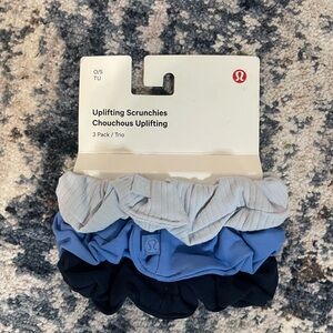Lululemon uplifting scrunchies